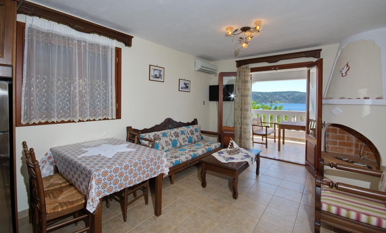 Pelagos Villas Agios Dimitrios  エクステリア 写真