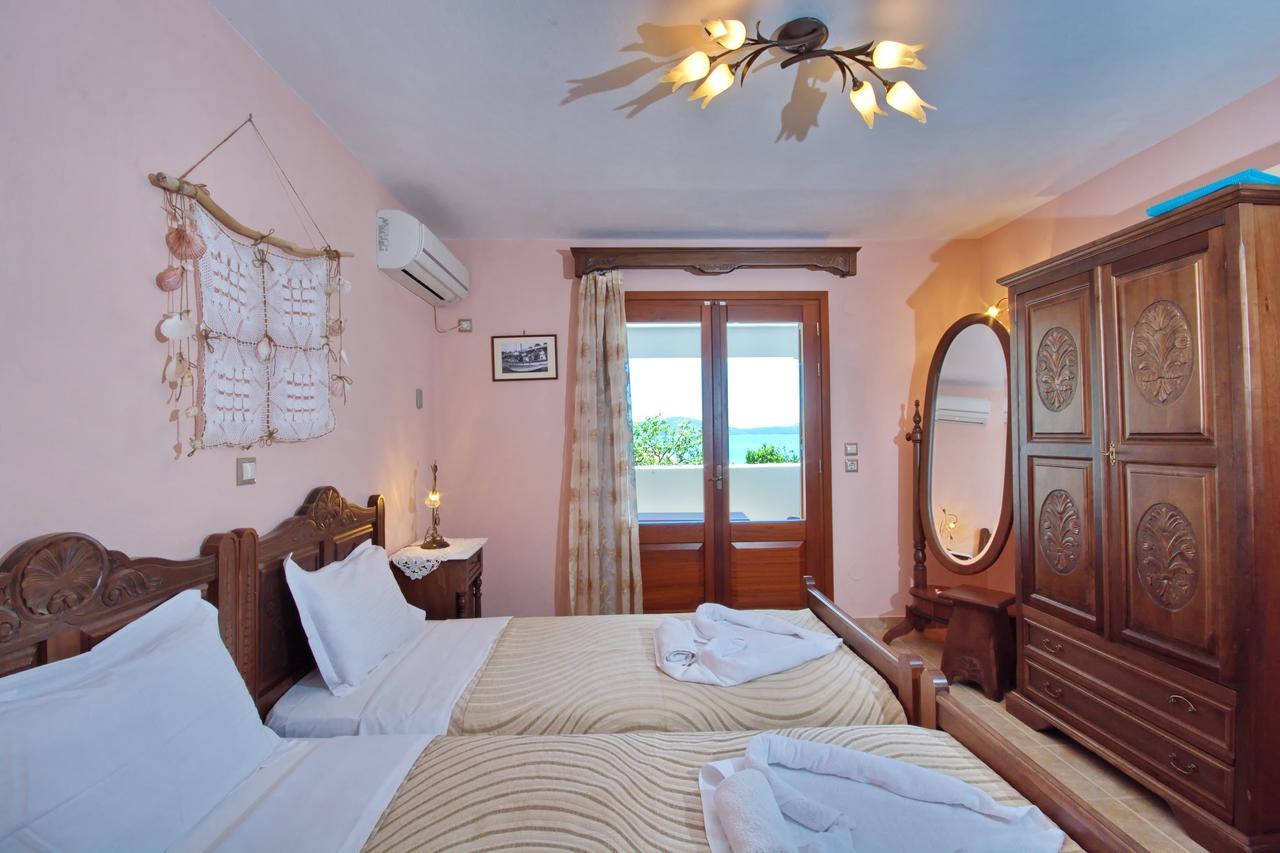 Pelagos Villas Agios Dimitrios  エクステリア 写真